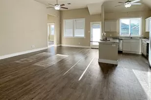 227 Dudley Wy, Fredericksburg, TX 78624 - Photo 4