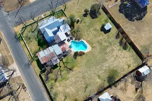 908 N Crockett St, Fredericksburg, TX 78624 - Photo 44