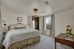 908 N Crockett St, Fredericksburg, TX 78624 - Photo 24