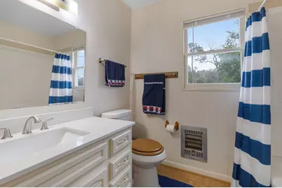 1807 N Llano St, Fredericksburg, TX 78624 - Photo 14