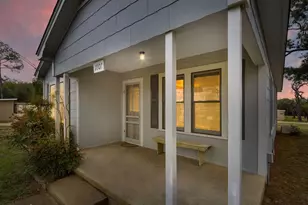 1807 N Llano St, Fredericksburg, TX 78624 - Photo 2