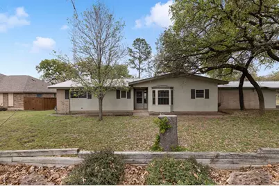 1801 N Llano St, Fredericksburg, TX 78624 - Photo 4