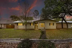 1801 N Llano St, Fredericksburg, TX 78624 - Photo 1