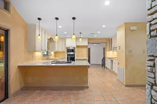 207 E Spring Mill Dr, Kerrville, TX 78028 - Photo 8