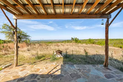 743 Welgehausen Rd, Fredericksburg, TX 78624 - Photo 8