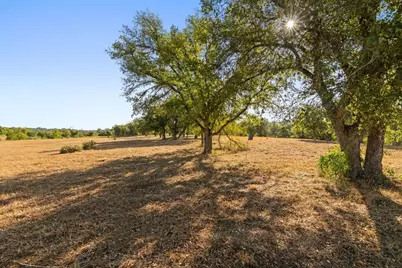 440 Chimney Valley Rd, Blanco, TX 78606 - Photo 18