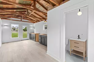 114 W Morse St, Fredericksburg, TX 78624 - Photo 30