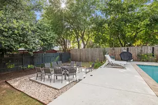 219 W Creek St, Fredericksburg, TX 78624 - Photo 40