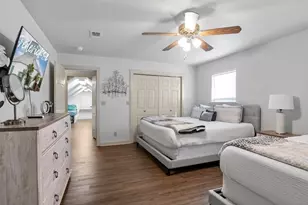 219 W Creek St, Fredericksburg, TX 78624 - Photo 34