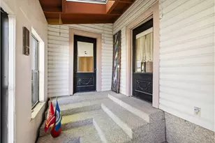 1028 Jefferson St, Kerrville, TX 78028 - Photo 22