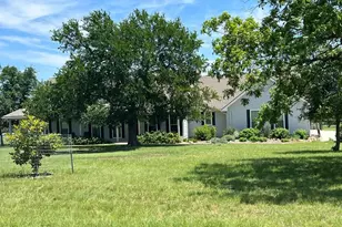 106 Abierto Cove Dr, Blanco, TX 78606 - Photo 2