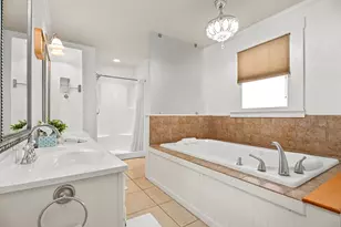 206 W Burbank St, Fredericksburg, TX 78624 - Photo 26