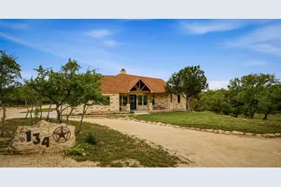 134 Stallion Estates Dr, Spring Branch, TX 78070 - Photo 1