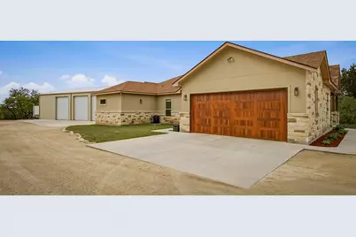 134 Stallion Estates Dr, Spring Branch, TX 78070 - Photo 4