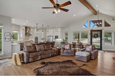 134 Stallion Estates Dr, Spring Branch, TX 78070 - Photo 8