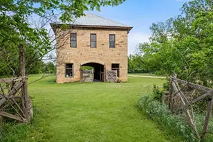 426 E Ranch Rd 962, Round Mountain, TX 78663 - Photo 40