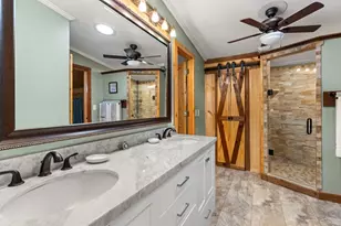 390 Galveston St, Bandera, TX 78003 - Photo 18