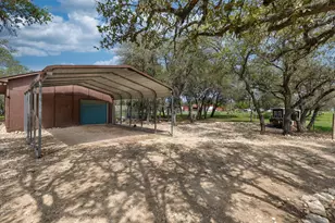 222 Spanish Oak Trail, Harper, TX 78631 - Photo 26