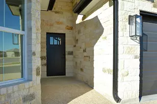 1806 Chateau Ln, Kerrville, TX 78028 - Photo 2