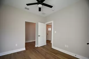 1806 Chateau Ln, Kerrville, TX 78028 - Photo 30