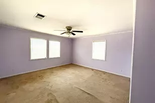 607 N Bowie, Fredericksburg, TX 78624 - Photo 14