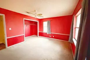 607 N Bowie, Fredericksburg, TX 78624 - Photo 10
