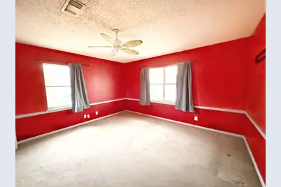 607 N Bowie, Fredericksburg, TX 78624 - Photo 12