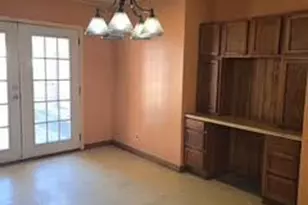 607 N Bowie, Fredericksburg, TX 78624 - Photo 6