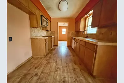 607 N Bowie, Fredericksburg, TX 78624 - Photo 24