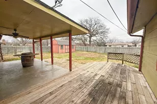 607 N Bowie, Fredericksburg, TX 78624 - Photo 32