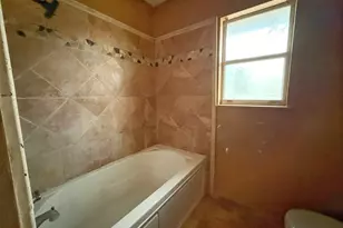 607 N Bowie, Fredericksburg, TX 78624 - Photo 18