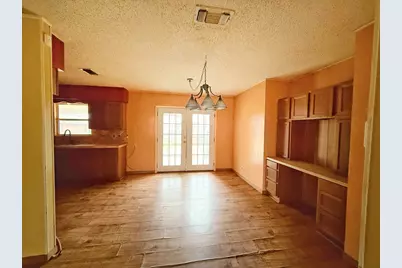 607 N Bowie, Fredericksburg, TX 78624 - Photo 20