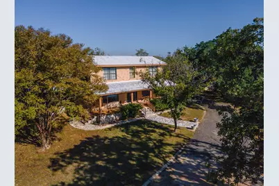 959 S Eagle St, Fredericksburg, TX 78624 - Photo 48