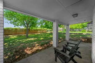 111 Edgewood Dr, Fredericksburg, TX 78624 - Photo 16