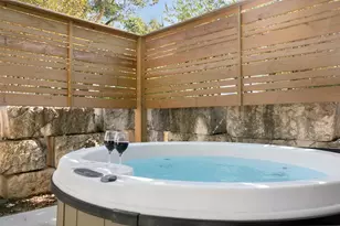 312 W Travis St, Fredericksburg, TX 78624 - Photo 24