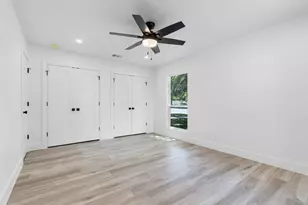 203 Frederick Rd, Fredericksburg, TX 78624 - Photo 20