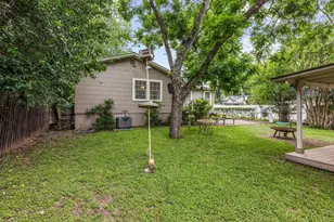 217 W Creek St, Fredericksburg, TX 78624 - Photo 28