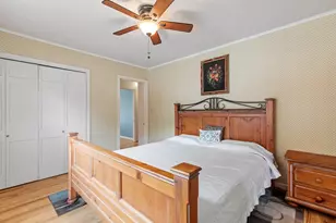 217 W Creek St, Fredericksburg, TX 78624 - Photo 18