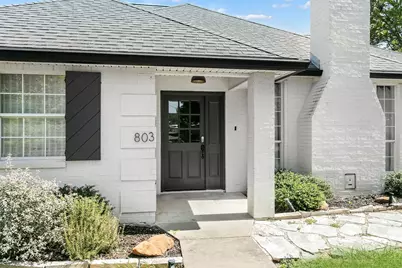 803 N Bowie, Fredericksburg, TX 78624 - Photo 28