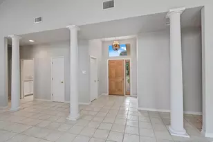 1019 Creek Run, Kerrville, TX 78028 - Photo 4