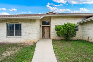 1019 Creek Run, Kerrville, TX 78028 - Photo 1