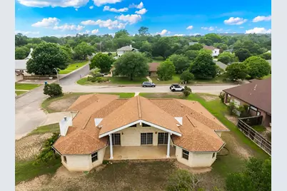 1019 Creek Run, Kerrville, TX 78028 - Photo 22