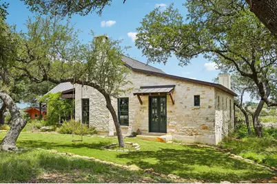 162 Flowering Sage Ln, Fredericksburg, TX 78624 - Photo 2