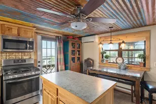 815 Nixon Creek Rd, Fredericksburg, TX 78624 - Photo 12