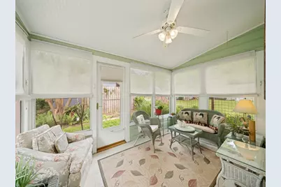 217 W Morse St, Fredericksburg, TX 78624 - Photo 26