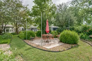 217 W Morse St, Fredericksburg, TX 78624 - Photo 30
