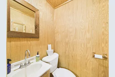 609 W Main St, Fredericksburg, TX 78624 - Photo 8