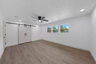129 Willow Way, Kerrville, TX 78028 - Photo 10