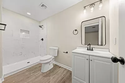 502 Ross St, Kerrville, TX 78028 - Photo 8