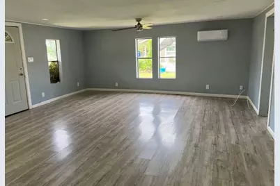 1803 S Pecan St, Brady, TX 76825 - Photo 6